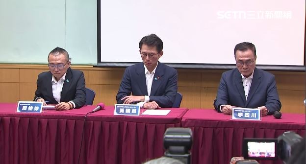 李四川、黃國昌出席藍白聯合治理新北市長民調結果發佈記者會（圖／翻攝畫面）