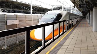 高鐵啟動月台門工程　新竹、板橋優先