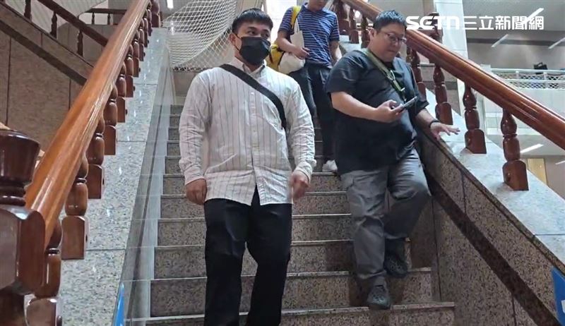 歌手邱軍涉嫌酒駕、撞死計程車司機，肇事後又駕車逃逸。（圖／翻攝畫面）