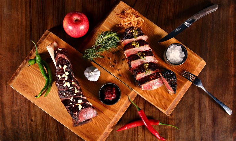 台北萬豪「世界牛肋盛典」。（圖／飯店旅宿業者提供）