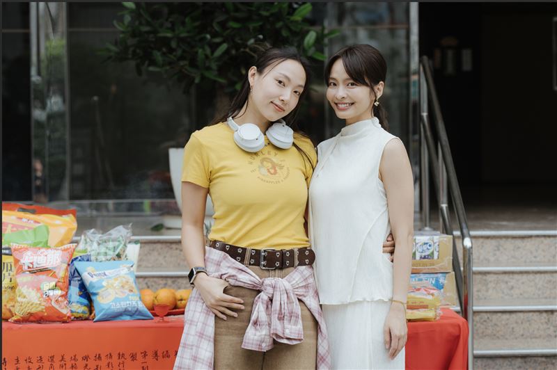 李雪（左）、葉星辰（右）相處從麻辣鍋到巧克力鍋，炙熱的情感變化。（圖／有意思國際傳媒提供）