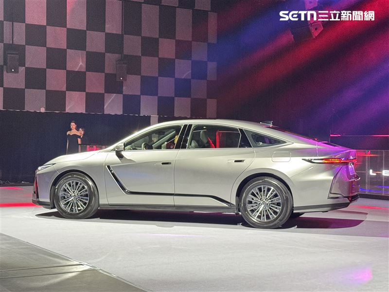 大改款Lexus ES預接單已破千張。（圖／記者鍾釗榛攝影）