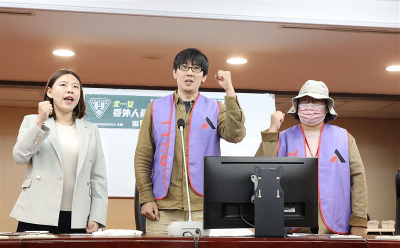 北一女發出4點聲明，回應委外人員勞權爭議。（圖／台灣勞動派遣產業工會提供）