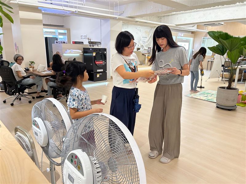 486團購母親節活動期間，購買中央牌風扇有機會抽中整筆訂單0元免單。（圖／品牌業者提供）