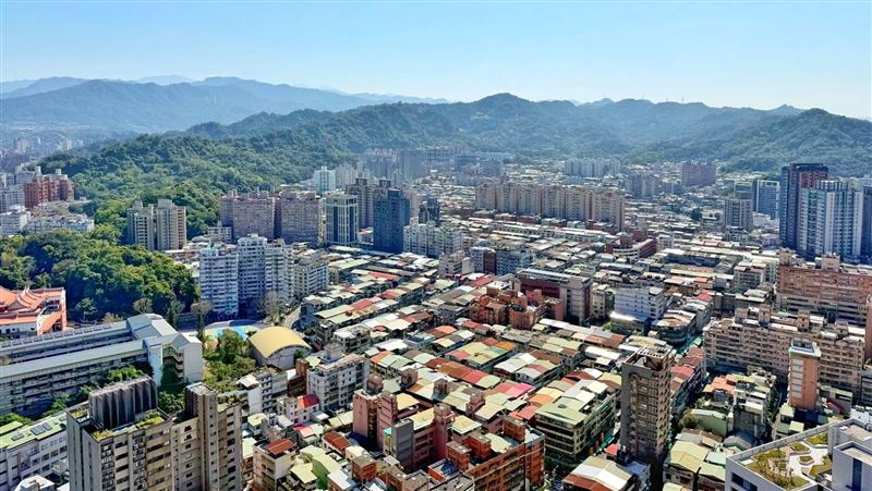 2026年Q1全台房市交易量僅60,403棟，創下1999年統計以來第三低量。（圖／永慶提供）