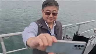 呂禮詩登共艦喊「祖國強大」　陸委會要查