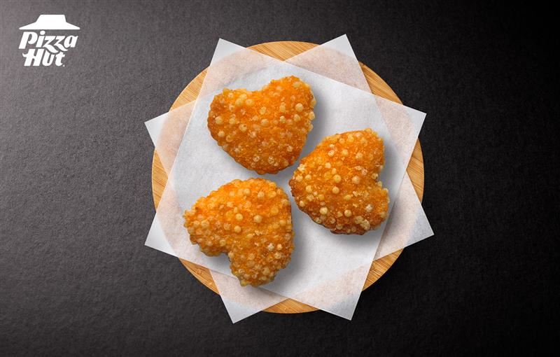 必勝客全新推出「愛心蝦球」。(圖／必勝客提供）