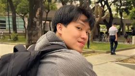 遭5校退貨學霸逆襲，憑實力考回醫學系，如今將拚學生會長。（圖／翻攝自IG @bbbbrrrian）