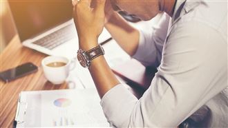 年收三百萬卻淪卡債族？炫富下場太悽慘