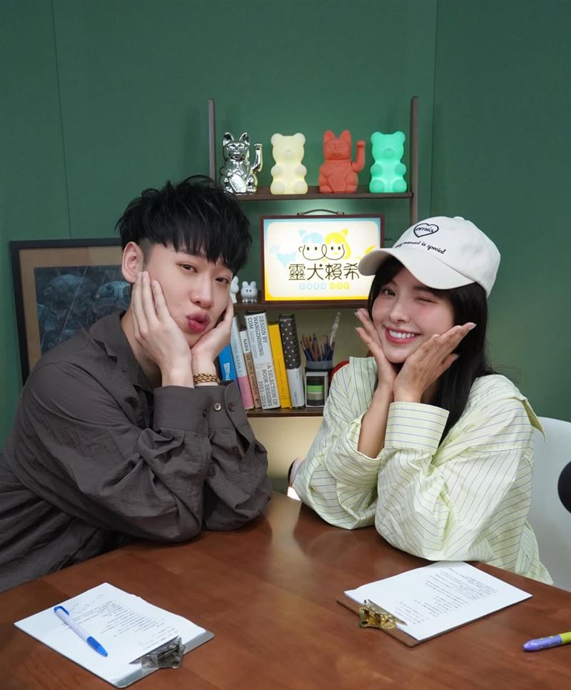 小賴與徐凱希合開節目《靈犬賴希》。（圖／翻攝自《靈犬賴希》IG）