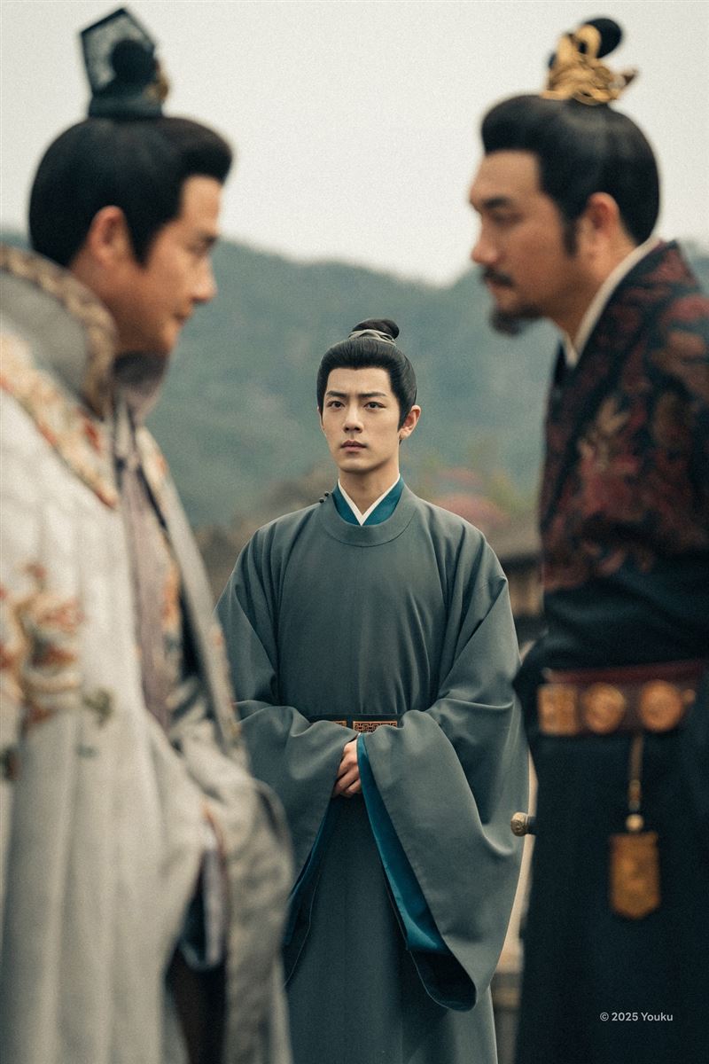 肖戰（中）與黃覺（右）有許多對戲。（圖／中視提供）