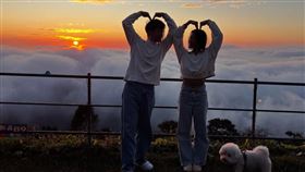 台南,育平所,女警,車禍,遊覽車,相驗,死亡,男友（圖／翻攝鄭女臉書）