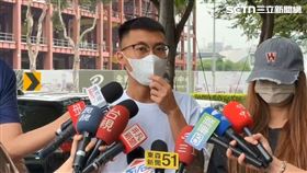 台中,網紅,小宇,搜索,抓錯人,警察,六分局,刺青（圖／翻攝畫面）