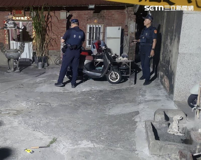 男子因為遊戲點數與人起衝突，慘遭刀刺脖慘死。（圖／翻攝畫面）