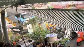 譚艾珍,台南市,女警,遊覽車,女大生,監視器（圖／翻攝畫面）
