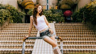 來台10年不忍了　韓YTR金針菇曝崩潰現場