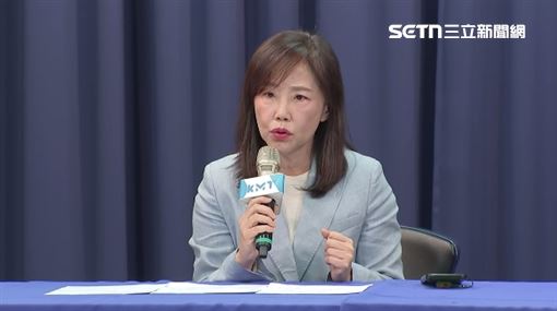 尹乃菁請辭跟鄭麗文有關？30年好友揭內幕