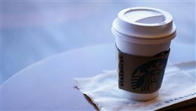 咖啡、紙杯、星巴克 （示意圖／unsplash）