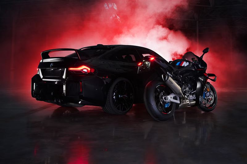 BMW超限量套裝組。（圖／翻攝BMW網站）