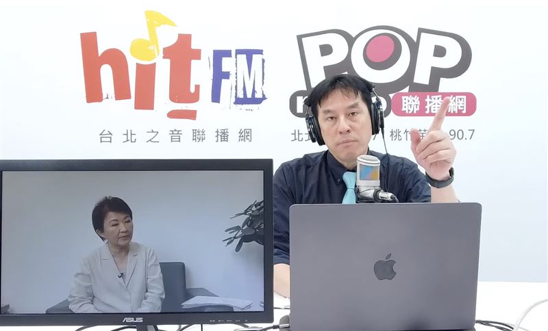 黃暐瀚開酸「韓國瑜、盧秀燕、朱立倫都是賣黨求榮，全都快點開除」。（圖／翻攝自hitfm頻道）