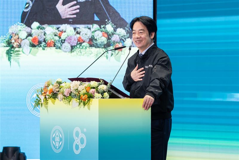 總統賴清德出席「台電80周年慶祝大會」，自我介紹是「台電女婿」（圖／總統府提供）
