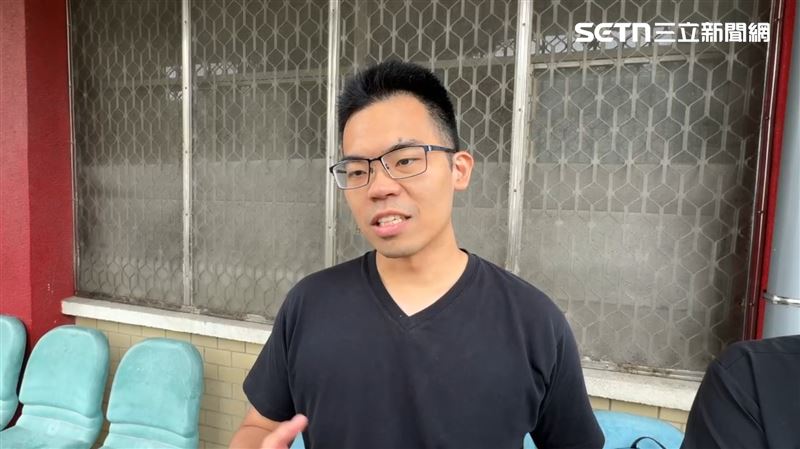 女警哥哥表示，妹妹很孝順總會排假陪媽媽化療，還說要帶媽媽體驗汗蒸幕，但這個約定無法兌現。（圖／翻攝畫面）