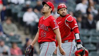 菊池雄星不適2局退場　僅對決村上宗隆1次