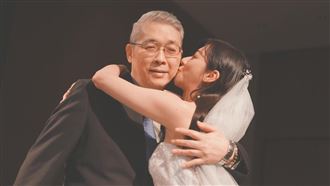 林逸欣,林春銘。（圖／翻攝林逸欣臉書）