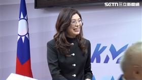 鄭麗文出席中央勞工委員會115年模範勞工表揚大會。（圖／翻攝畫面）