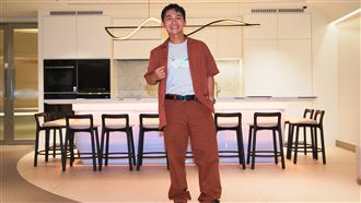 蔡昌憲出席媒體聯訪。(圖／客家電視台提供）