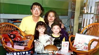 林逸欣名醫父過去堅持親自接送林逸欣往返小提琴課，甚至每日親自送午餐至學校，只為爭取與女兒相處的時光。（圖／翻攝自林逸欣IG）