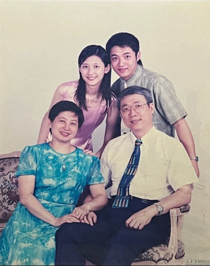 林逸欣名醫父過去堅持親自接送林逸欣往返小提琴課，甚至每日親自送午餐至學校，只為爭取與女兒相處的時光。（圖／翻攝自林逸欣IG）