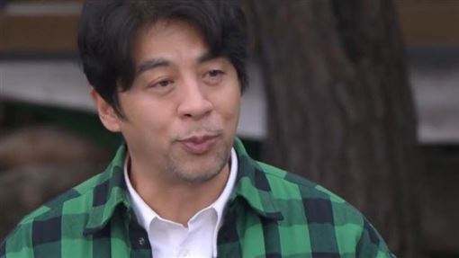 男星淚崩吐罕病兒遭霸凌「玻璃插脖」送醫
