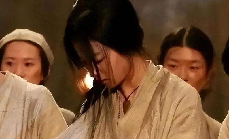 黃巢兵敗被殺，10餘名姬妾被俘後，下場淒涼！（影視示意圖／翻攝自百度百科）