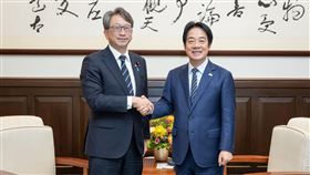 總統賴清德接見日本前數位大臣、眾議員平將明一行（圖／總統府提供） 