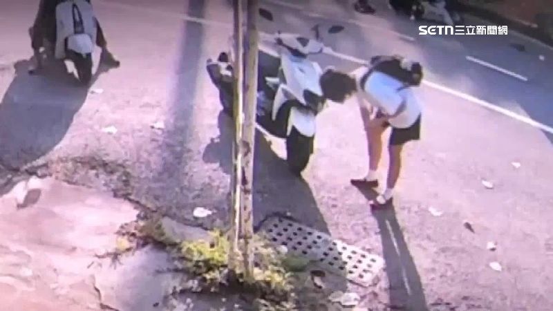 女大生只關心自己車子