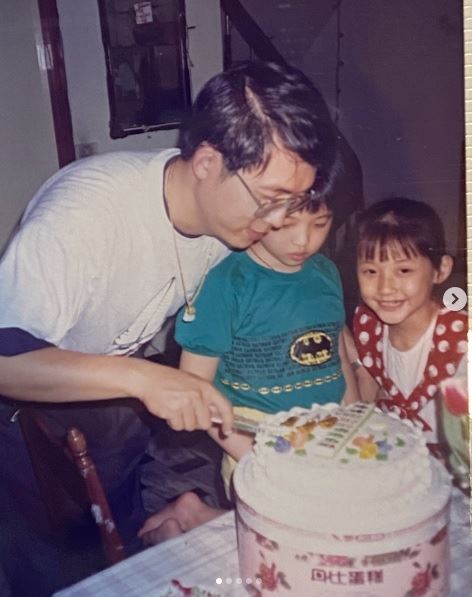 林逸欣從小到大，無論是大小比賽、學校典禮，或是任何平凡的節日，爸爸的身影從未缺席。（圖／翻攝自林逸欣IG）