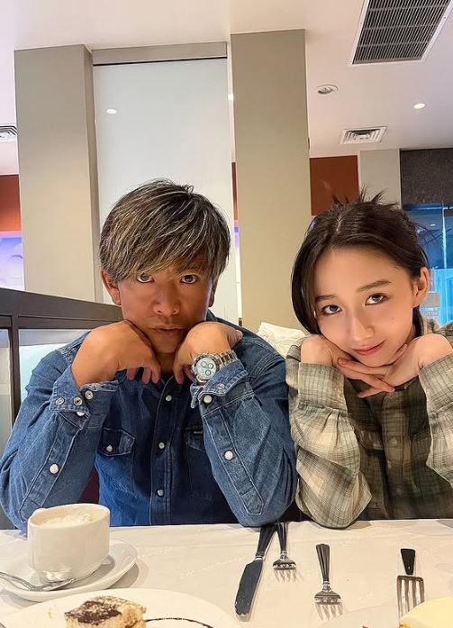 木村拓哉的大女兒木村心美迎來25歲生日。（圖／翻攝自IG @cocomi_553_official）