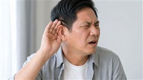 聽力差,老人,重聽。（圖／AI製圖）