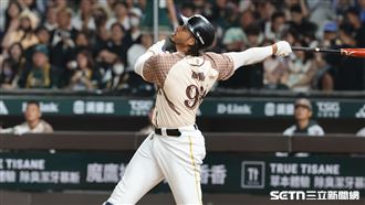 魔鷹親解「爆炸頭」來由　曝兩年內不剪髮