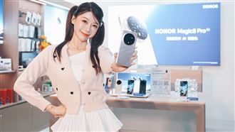 HONOR三創體驗店開幕 粉絲擠爆搶看李雅英