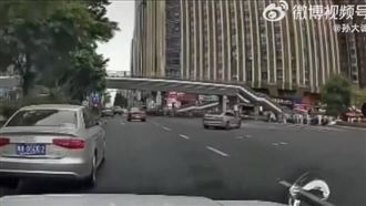 成都鬧區爆開車蓄意衝撞　警通報1死11傷
