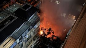 台中,台中市,男子,父子,酒駕,機車,傷勢,火燒車,警方,爸爸,兒子,肇逃,南區。（圖／翻攝畫面）
