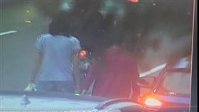 彰化,雲林,高雄,楠梓,工程師,妻子,幼兒,母女,事故,男子,警方,婦人,左營,死亡,車禍。（圖／翻攝畫面）