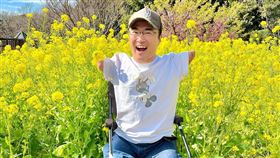 乙武洋匡雖然沒有四肢，仍到處去旅行豐富人生。（圖／翻攝IG）
