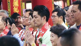 律師：蔣萬安2026從躺著選變坐著、站著選