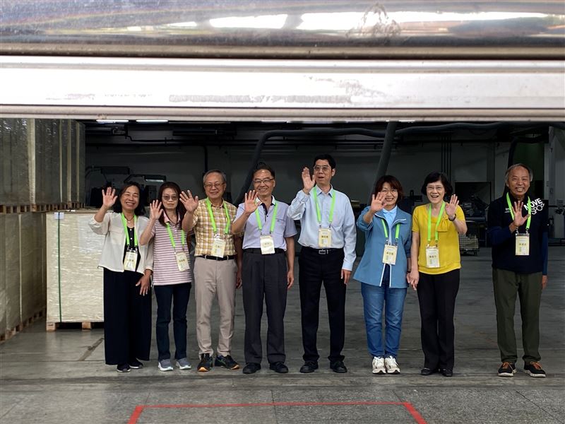 115年國中教育會考將於5月16日、17日登場，全國約18萬人應試。全國試務會今（4）日啟動印卷闈場作業，共170名試務人員入闈，展開為期14天的組題、印卷與分卷工作。（圖／教育部國教署提供）