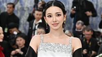 aespa Karina紅毯首秀　韓服戰袍全場看呆