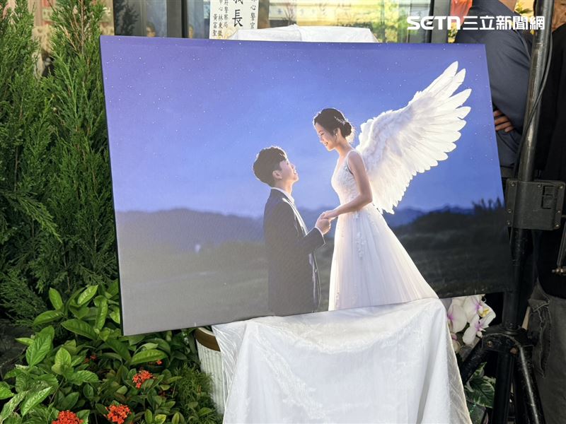鄭詠心告別式現場。（圖／記者林昱孜攝影）