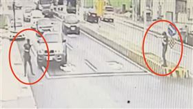 誤以為一早放炮！雲林2男拒檢狂飆逃逸　警連開7槍阻止再查獲4槍枝（圖／翻攝畫面）